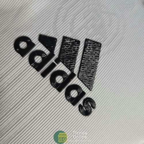 Camiseta Authentic Real Madrid Primera Equipación 2022/2023 Camiseta Authentic Real Madrid Primera Equipación 2022/2023