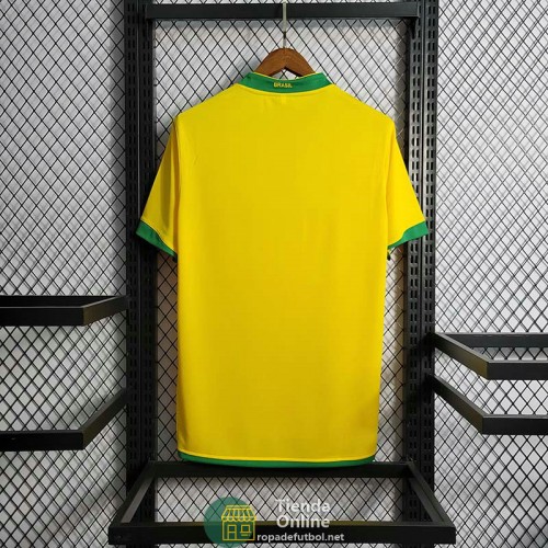 Camiseta Brasil Retro Primera Equipación 2006/2007 Camiseta Brasil Retro Primera Equipación 2006/2007