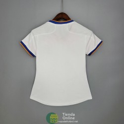 Camiseta Mujer Real Madrid Primera Equipación 2021/2022