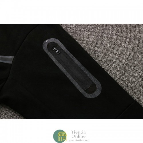 Liverpool Chaqueta Capucha Negro I + Pantalon Negro I 2022/2023 Liverpool Chaqueta Capucha Negro I + Pantalon Negro I 2022/2023