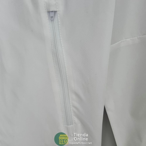 Universidad De Chile Chaqueta Rompevientos Blanco I 2022/2023 Universidad De Chile Chaqueta Rompevientos Blanco I 2022/2023